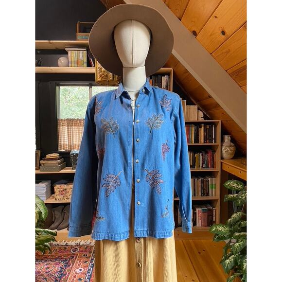 Chambray Long Sleeve Shirt Fall Leaves Embroidered - Picture 6 of 6